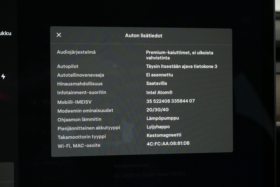 Tesla Model 3 vaihtoauto