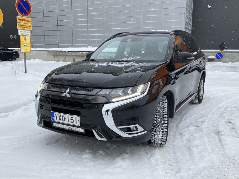Mitsubishi Outlander vaihtoauto