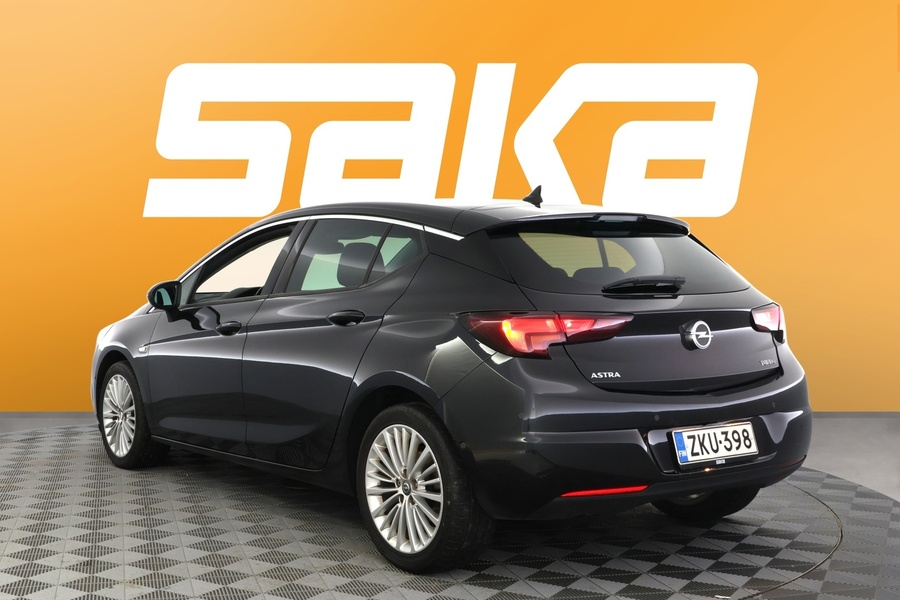 Opel Astra vaihtoauto