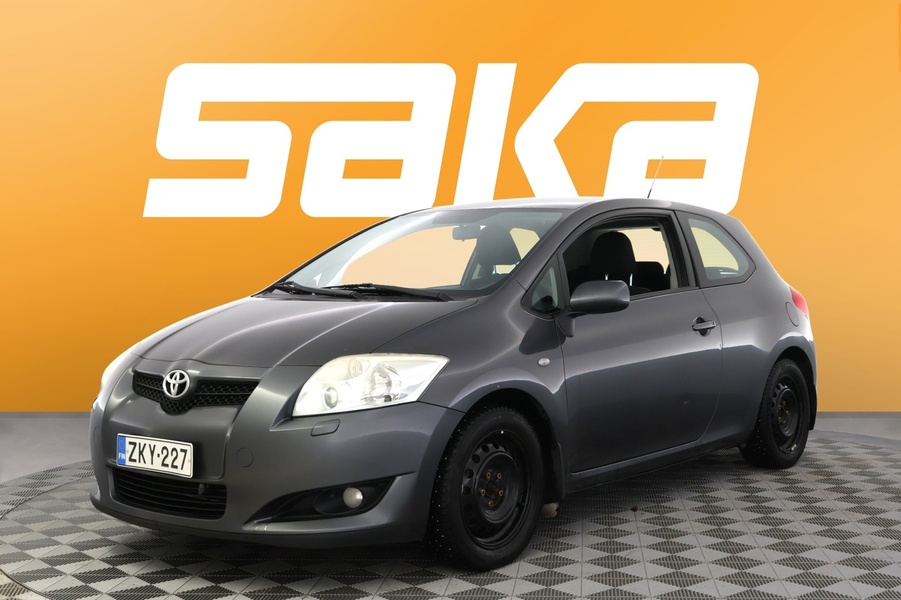 Toyota Auris vaihtoauto