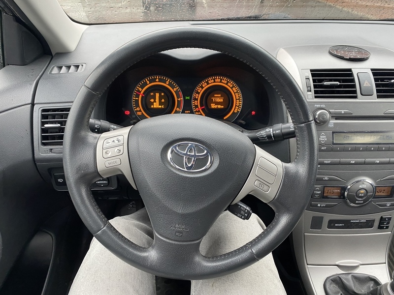 Toyota Corolla vaihtoauto
