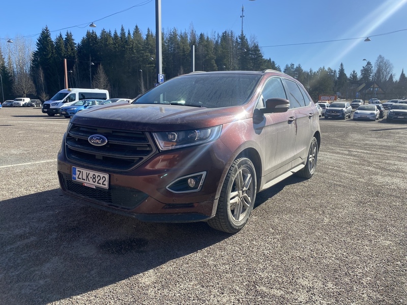 Ford Edge vaihtoauto