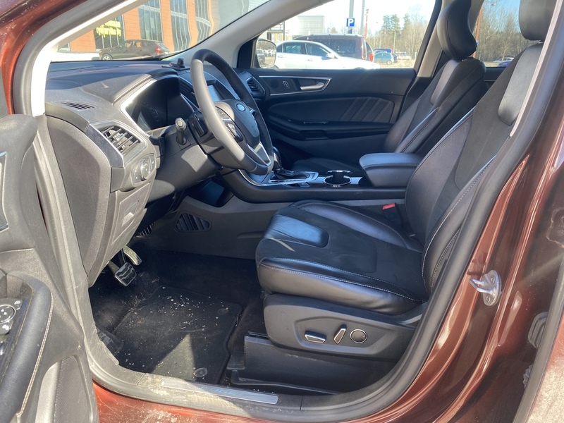 Ford Edge vaihtoauto