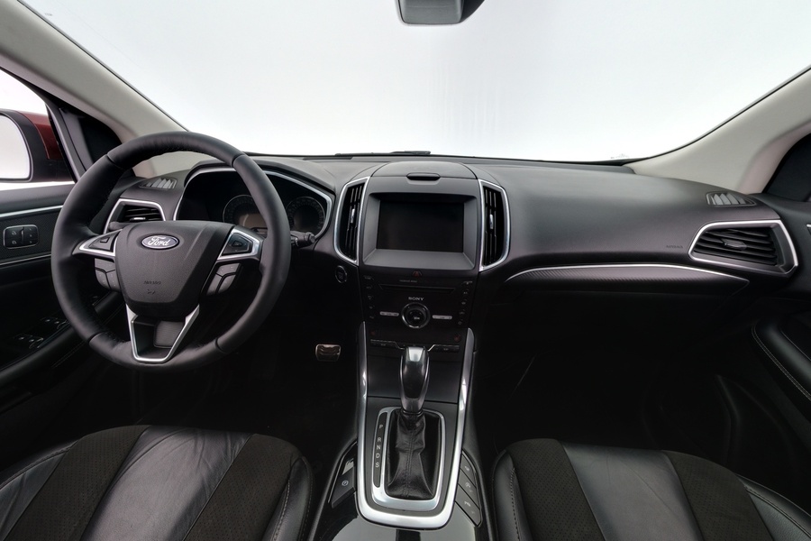 Ford Edge vaihtoauto