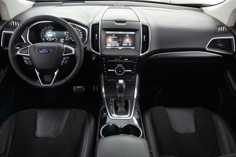 Ford Edge vaihtoauto