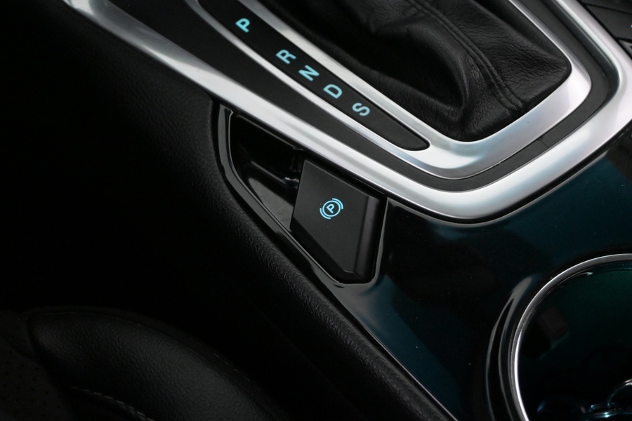 Ford Edge vaihtoauto