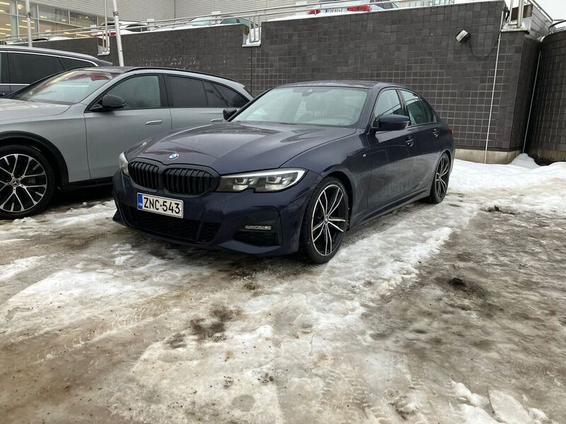 BMW 320 vaihtoauto