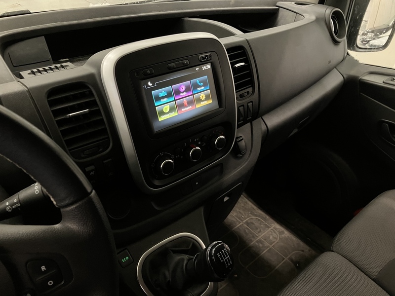 Renault Trafic vaihtoauto