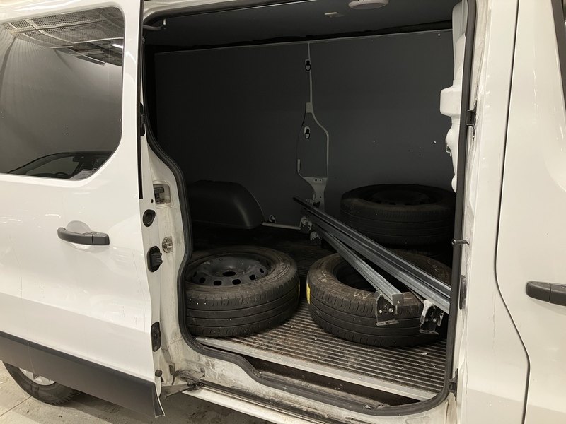 Renault Trafic vaihtoauto