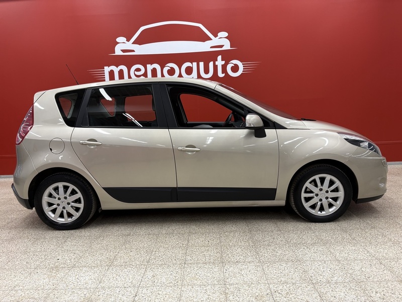 Renault Scénic vaihtoauto