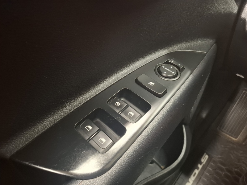 Kia Stonic vaihtoauto