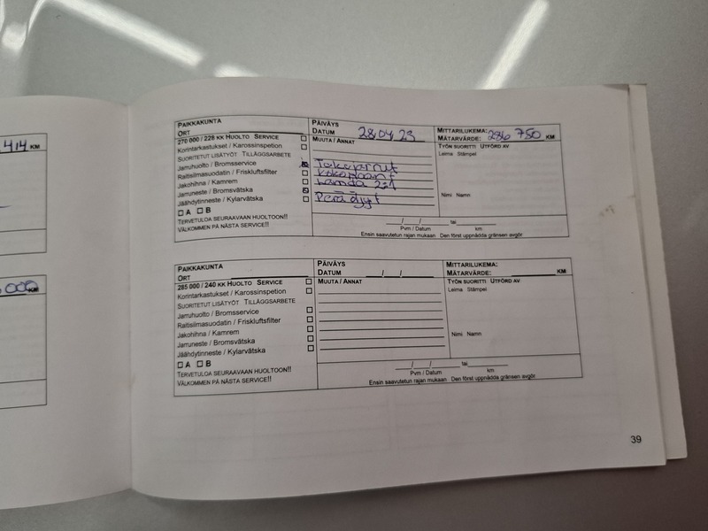 Chrysler 300C vaihtoauto