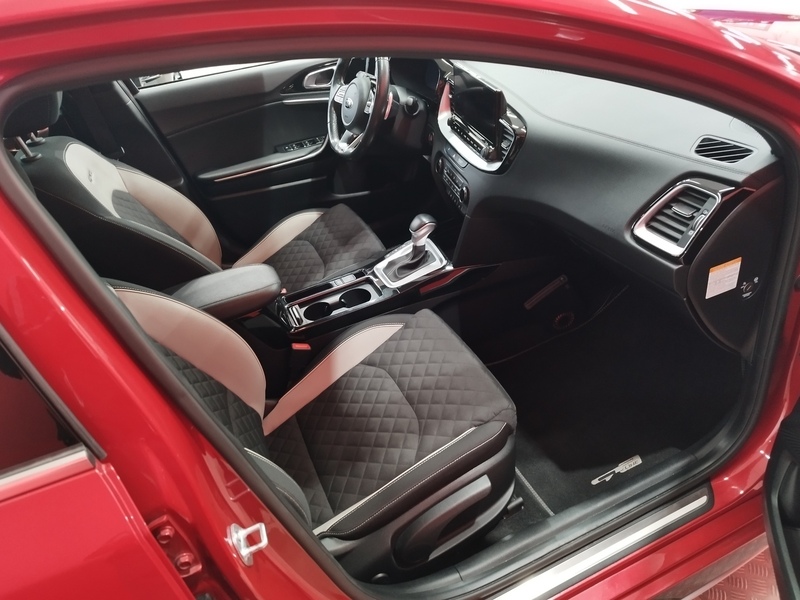 Kia Proceed vaihtoauto