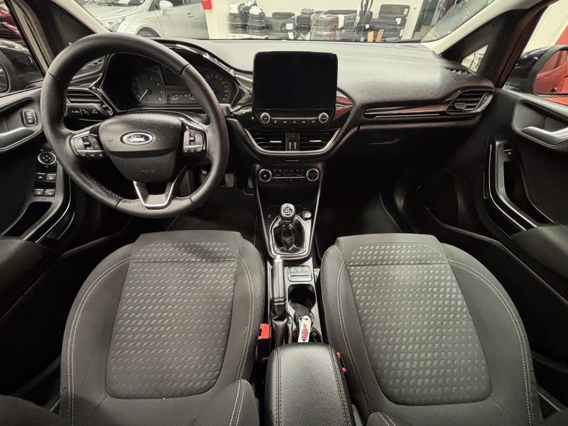 Ford Fiesta vaihtoauto