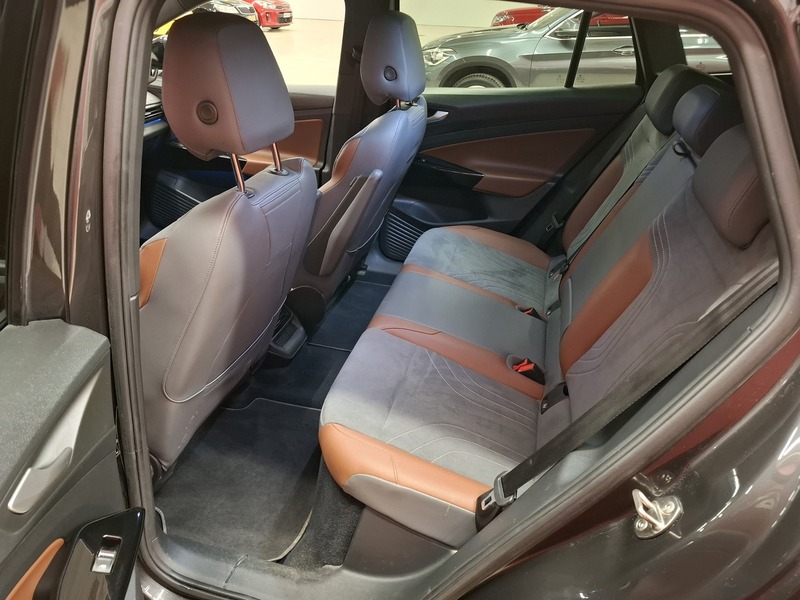 Volkswagen ID.4 vaihtoauto