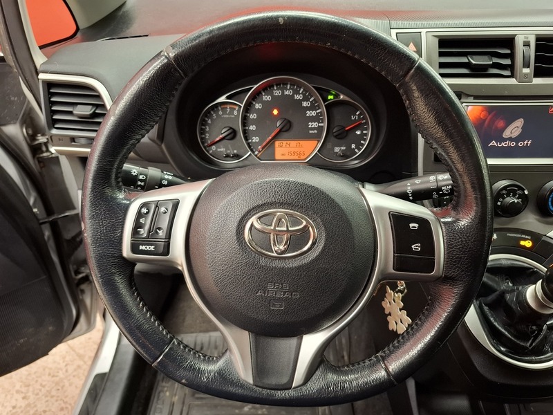 Toyota Verso-S vaihtoauto