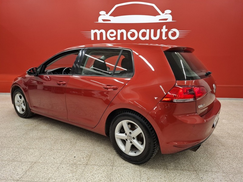 Volkswagen Golf vaihtoauto