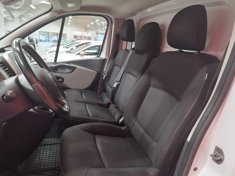 Renault Trafic vaihtoauto