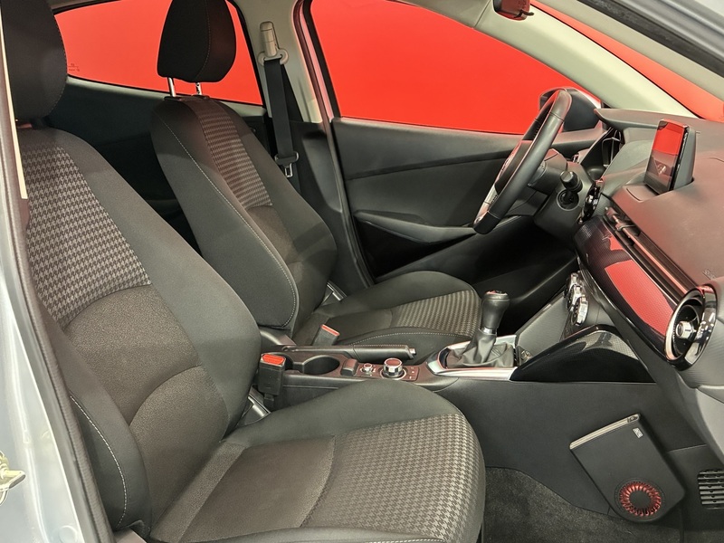 Mazda 2 vaihtoauto