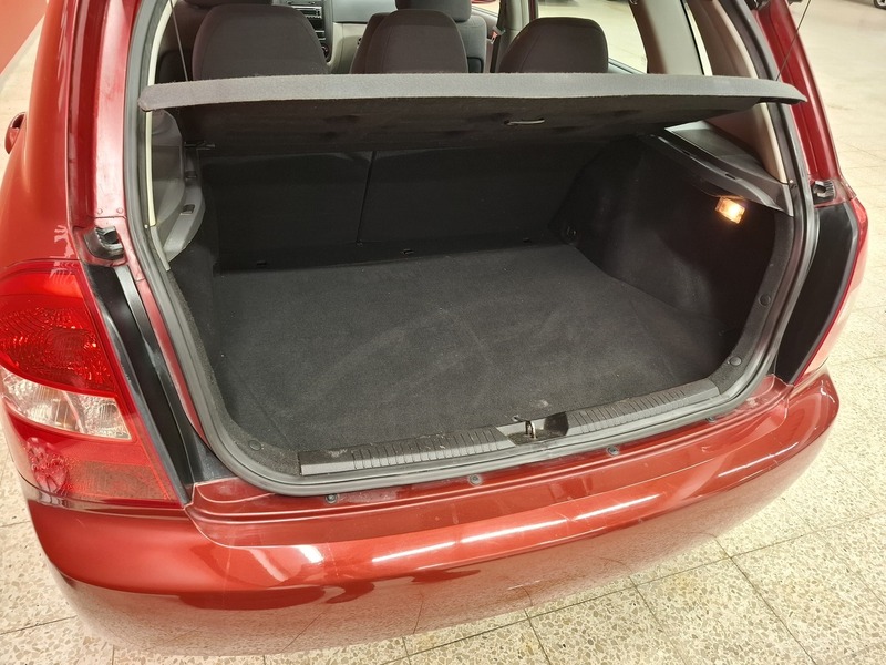 Kia Cerato vaihtoauto