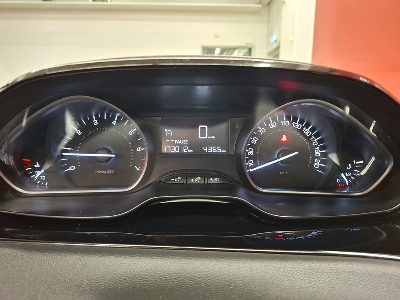 Peugeot 208 vaihtoauto