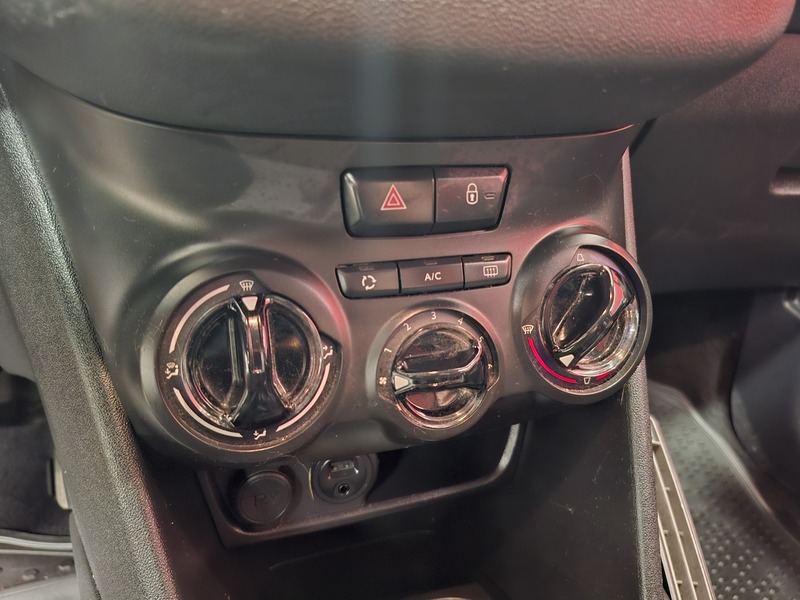 Peugeot 208 vaihtoauto