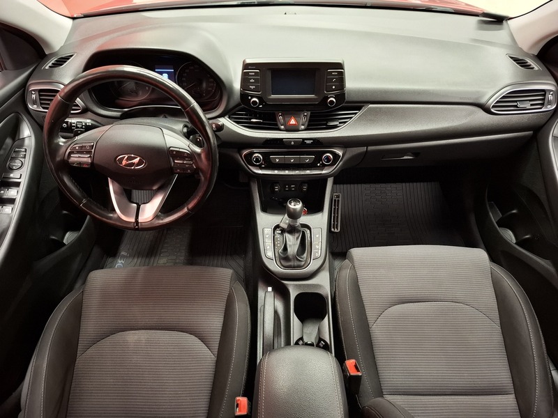 Hyundai i30 5d vaihtoauto