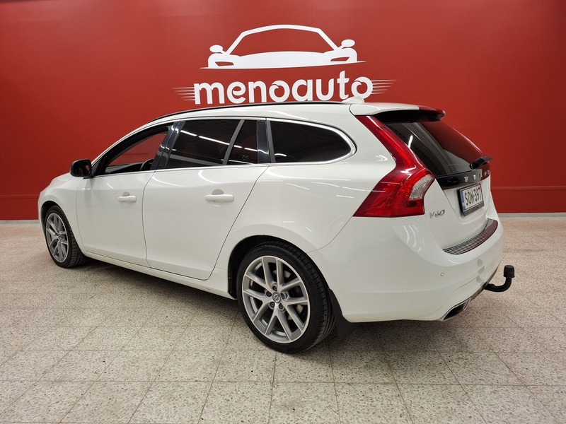 Volvo V60 vaihtoauto