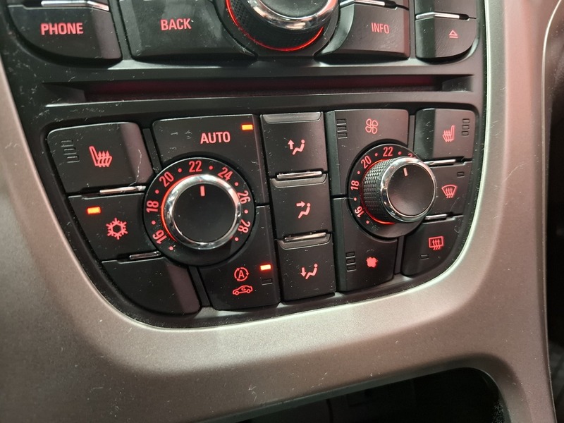 Opel Astra vaihtoauto