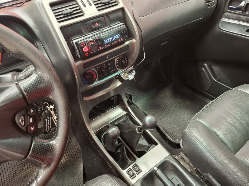 Nissan Terrano vaihtoauto