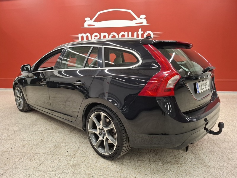 Volvo V60 vaihtoauto