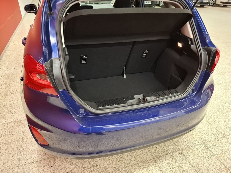 Ford Fiesta vaihtoauto