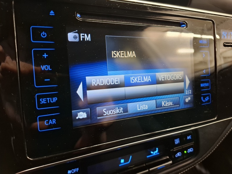 Toyota Auris vaihtoauto