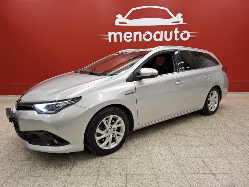 Toyota Auris vaihtoauto