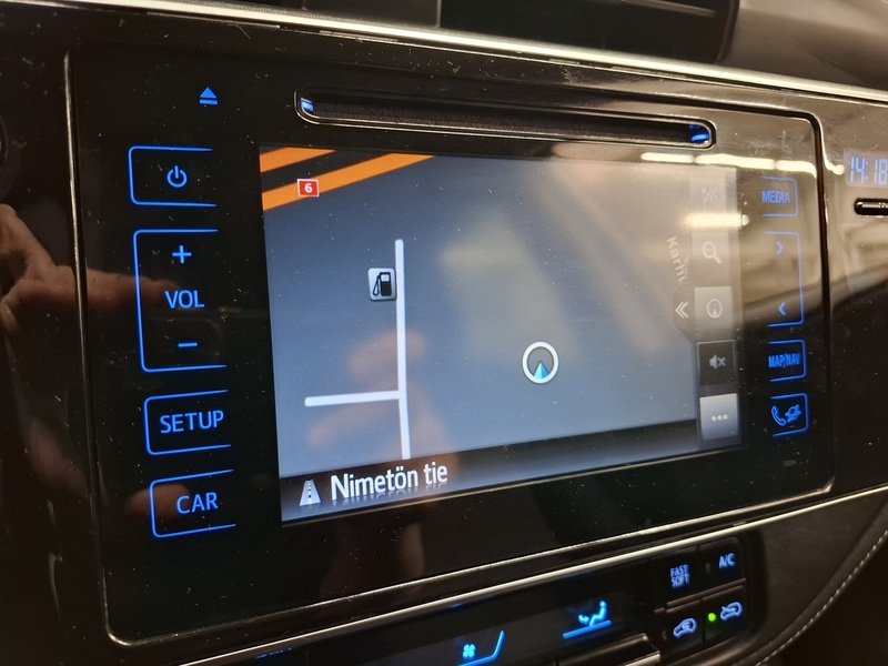 Toyota Auris vaihtoauto