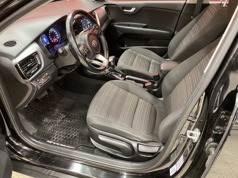 Kia Stonic vaihtoauto