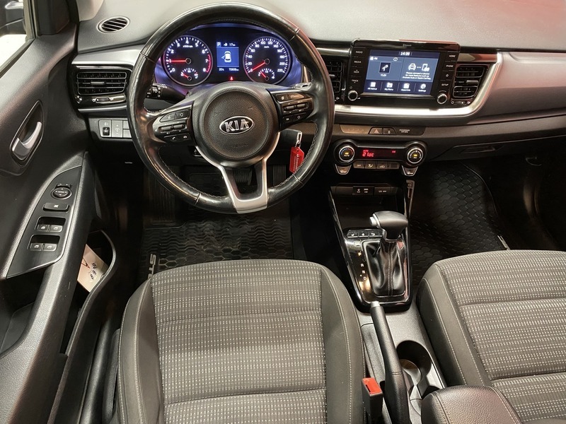 Kia Stonic vaihtoauto