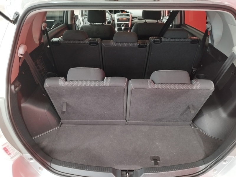 Toyota Verso vaihtoauto