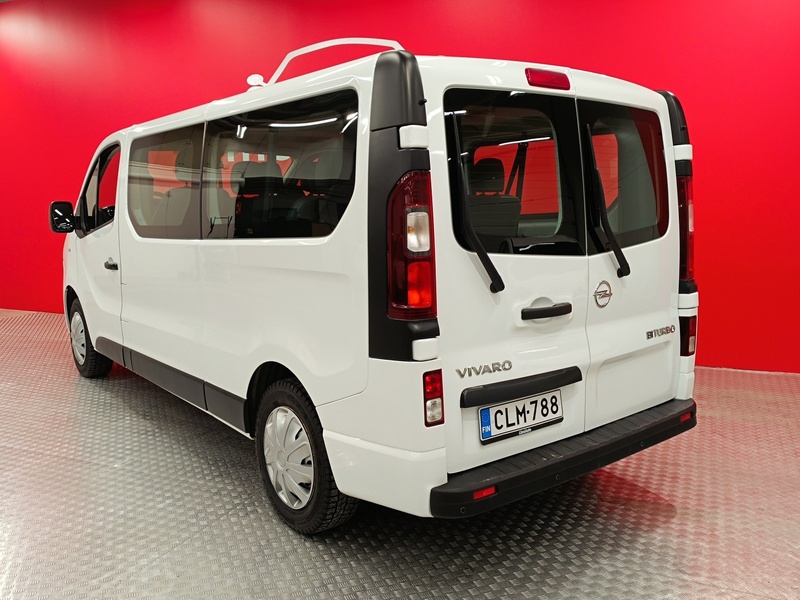 Opel Vivaro vaihtoauto