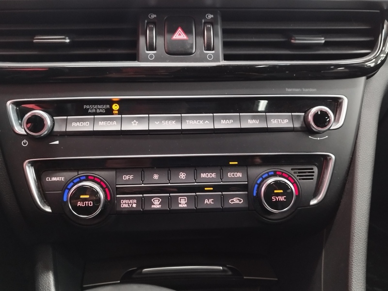 Kia Optima vaihtoauto