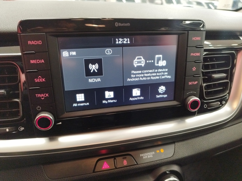 Kia Stonic vaihtoauto