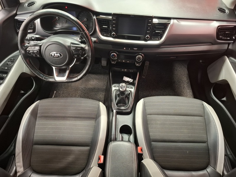 Kia Stonic vaihtoauto