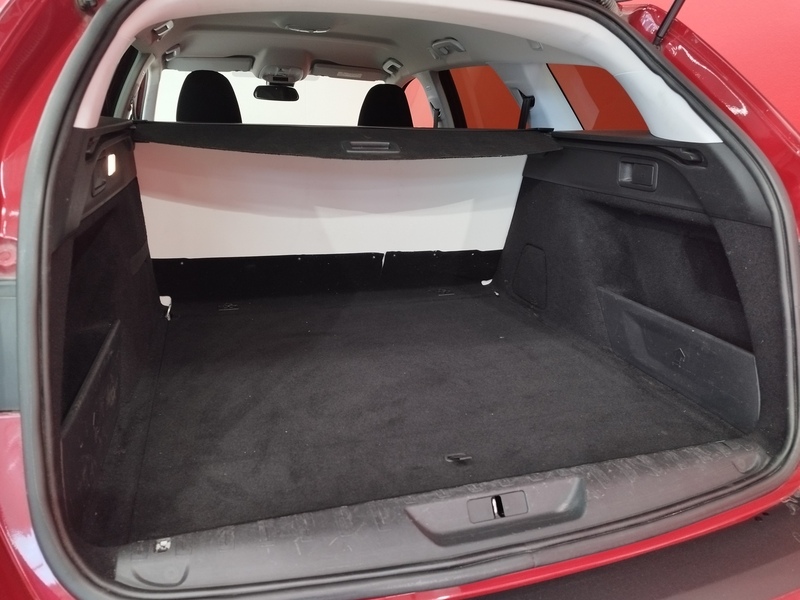 Peugeot 308 vaihtoauto