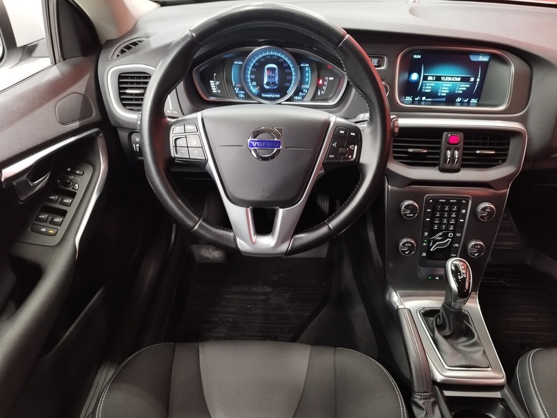 Volvo V40 vaihtoauto