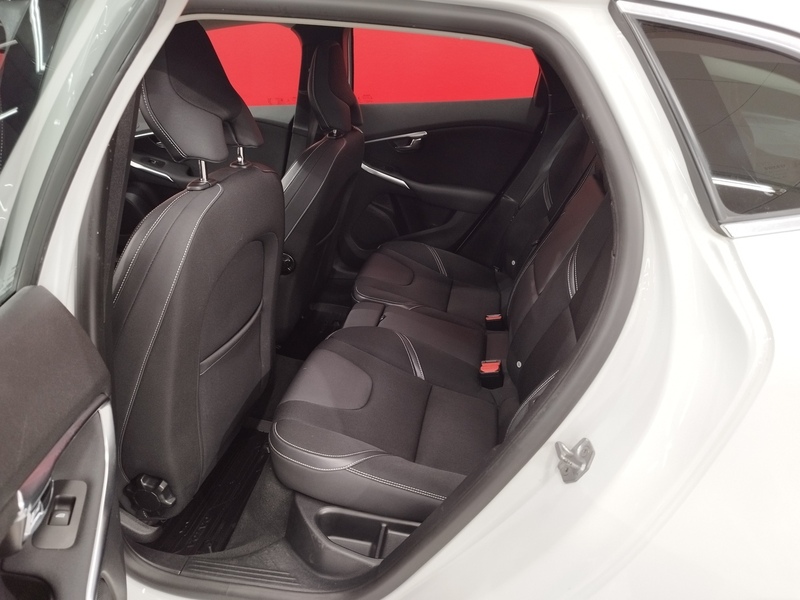 Volvo V40 vaihtoauto