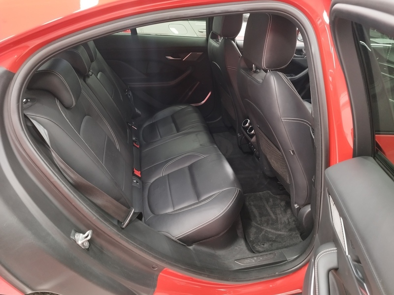 Jaguar I-PACE vaihtoauto