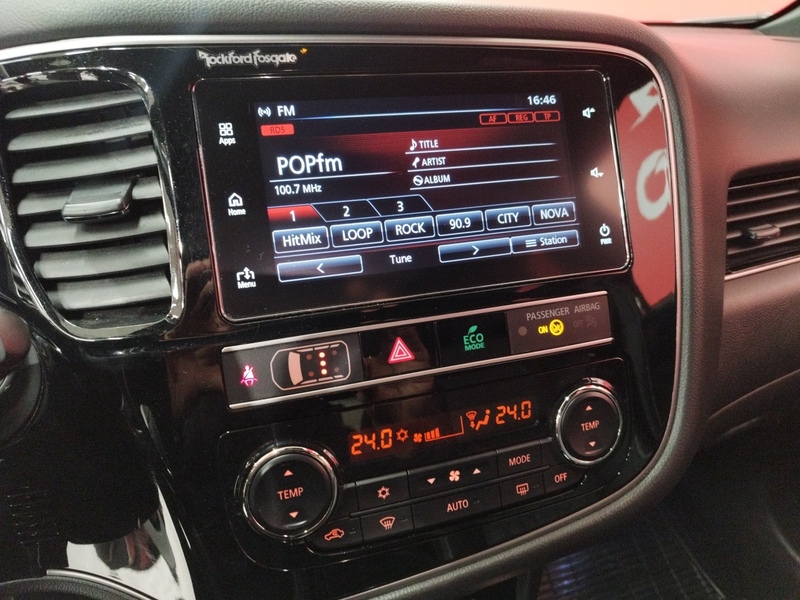 Mitsubishi Outlander PHEV vaihtoauto