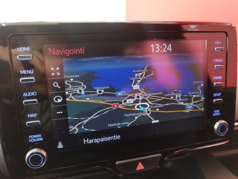 Toyota Yaris vaihtoauto