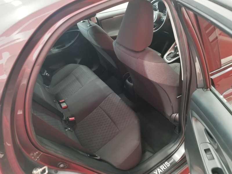 Toyota Yaris vaihtoauto