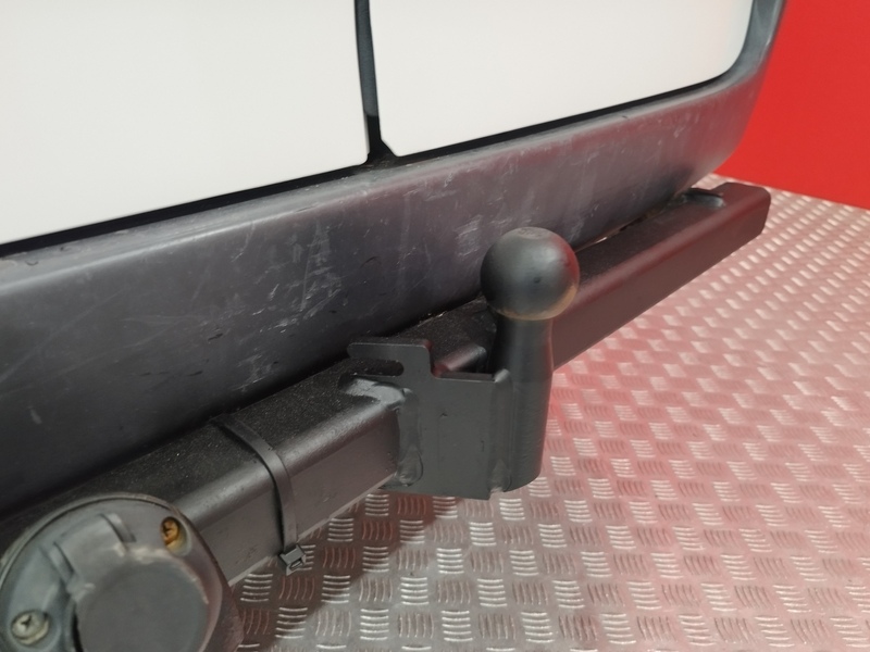 Toyota Hiace vaihtoauto